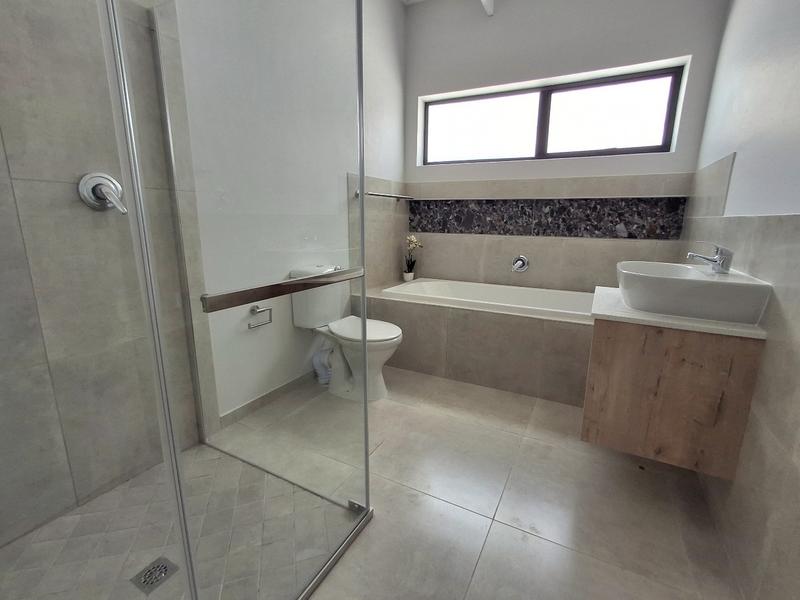 3 Bedroom Property for Sale in Britannia Bay Western Cape